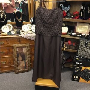 Cachet Sz. 12 Brown Formal